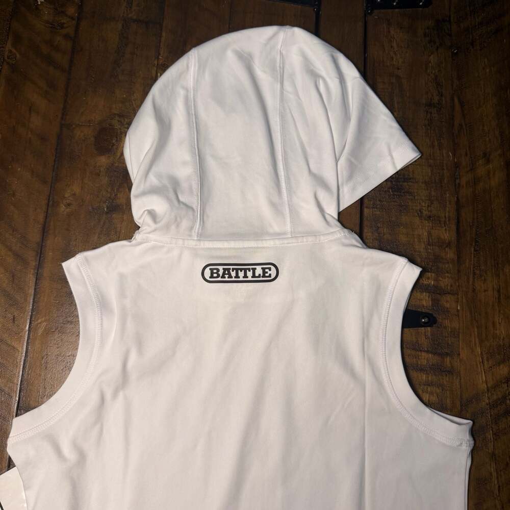 NWT Battle Sports Sleeveless Light Action Hoodie, White/Black YM - Picture 4 of 5